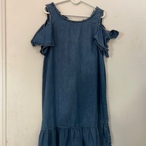 Girls dress